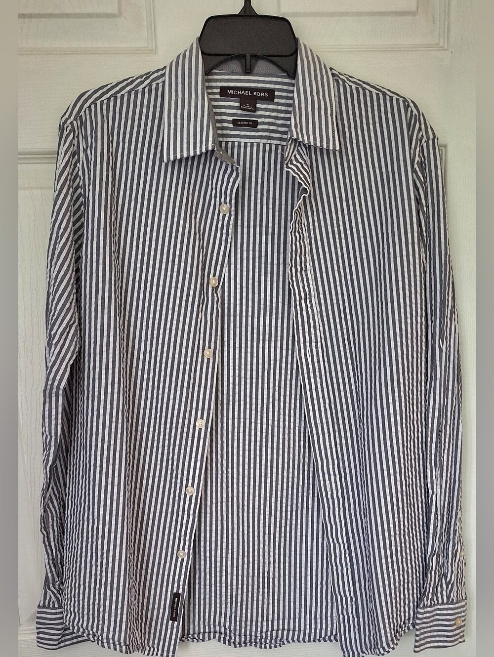 Michael Kors Classic Fit Striped Button Down Shirt – Men’s Medium